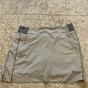 Athleta Blue grey striped athletic skirt with built in shorts